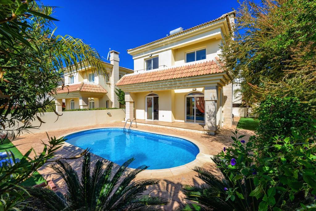 Villa Chloe Paralimni Room photo